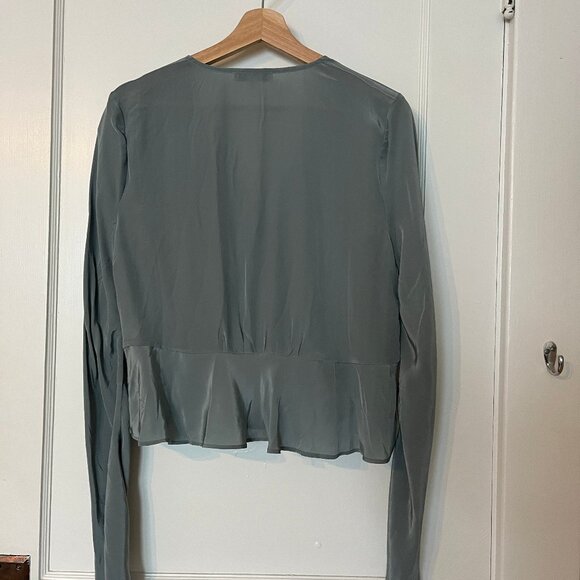 Madewell Bell Sleeve Wrap Top, in Faded River - Picture 3 of 4